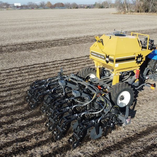 SoilWarrior 3100 Soybeans