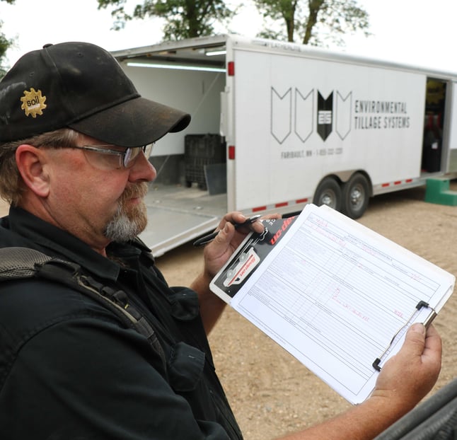 ETS product support specialist Kevin Kuehn conducting a SoilWarrior inspection.