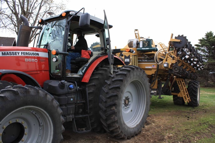 tractor_and_warrior