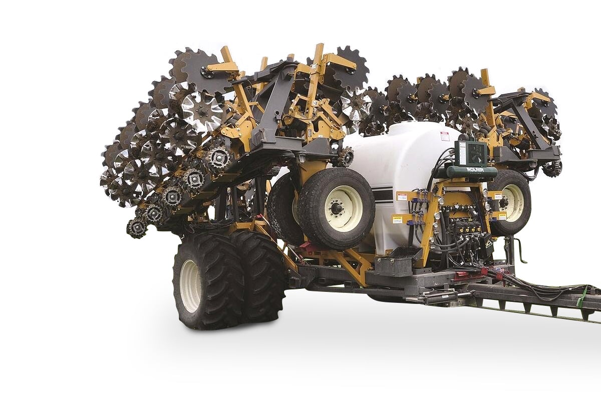 Looking for a strip-till machine that's proven to provide precise nutrient  placement and perform in most soil types? 👆 #soilwarrior…